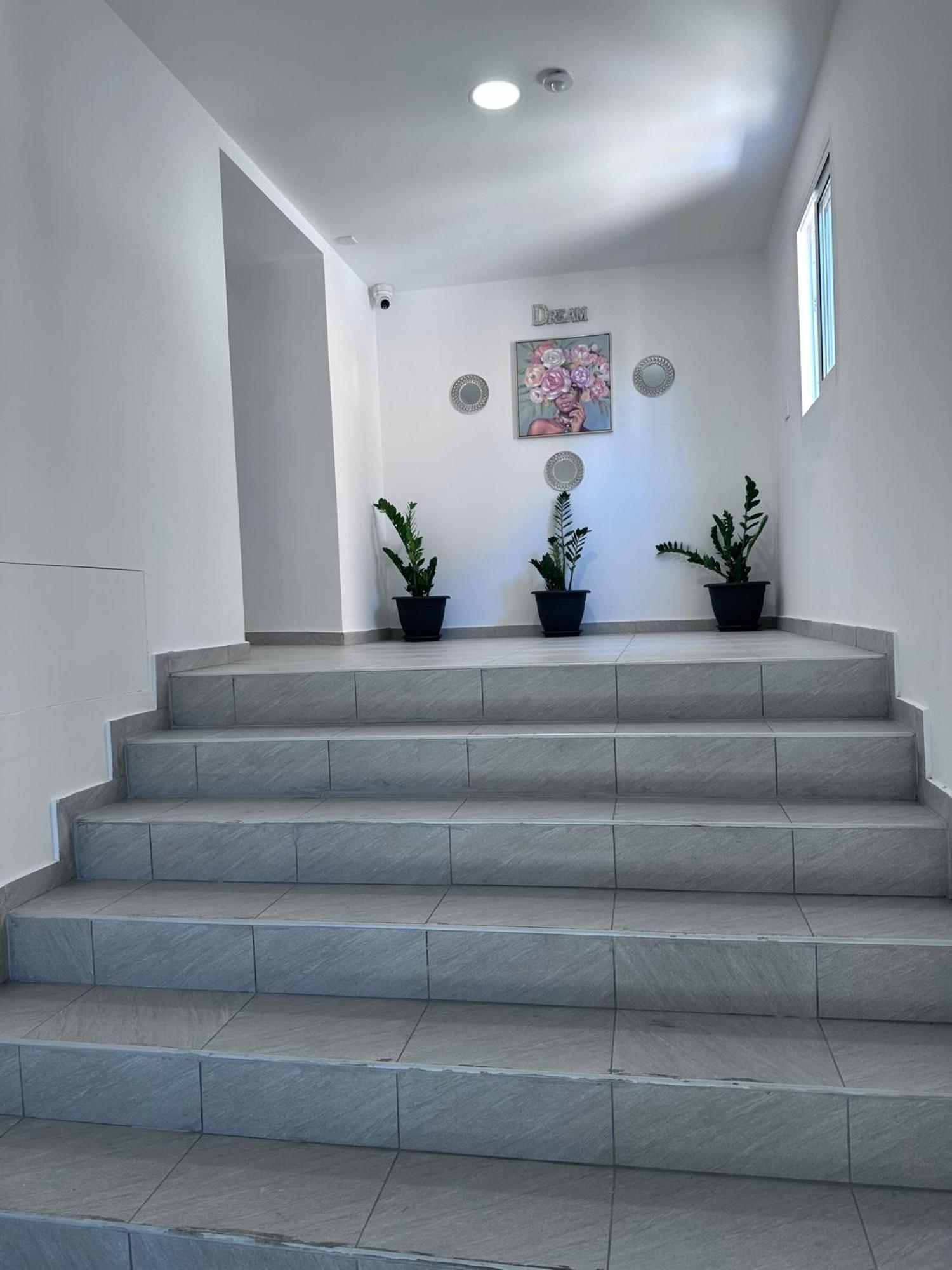Ivi Apartments Aya Napa Dış mekan fotoğraf